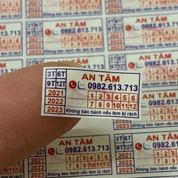 In tem bảo hành có hotline/ zalo
